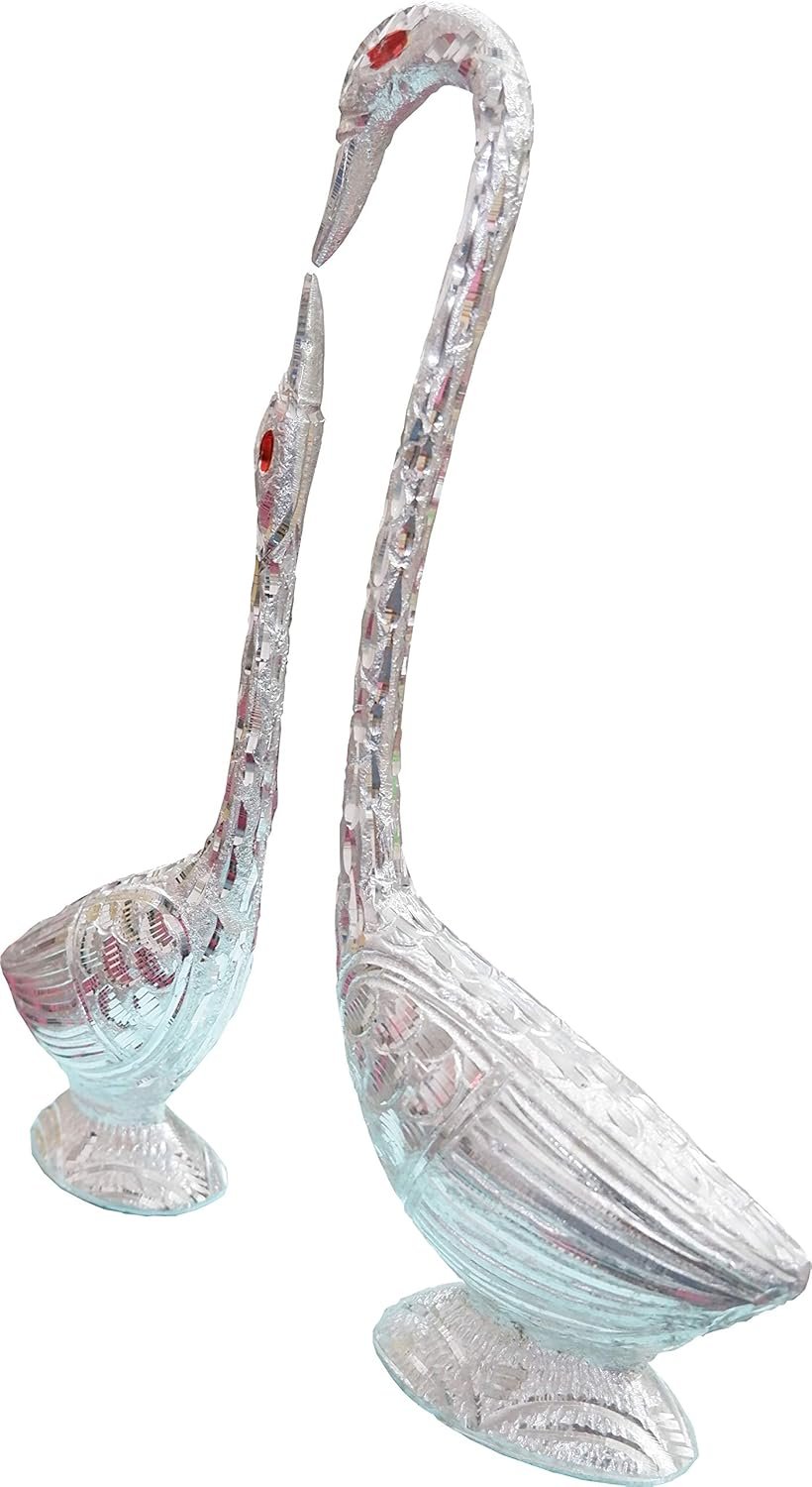 Aluminium Metal Pair of Kissing Duck Handmade Showpiece Side View
